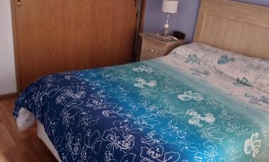 Departamento tres ambientes con cochera a la venta en Sarandi