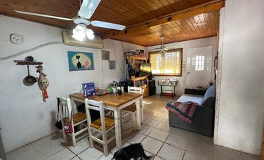 CASA EN JUAN LAPALMA CASI SAN JOSE