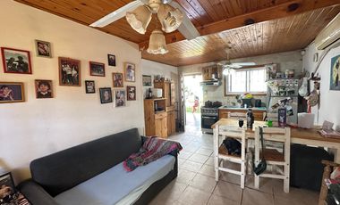 CASA EN JUAN LAPALMA CASI SAN JOSE