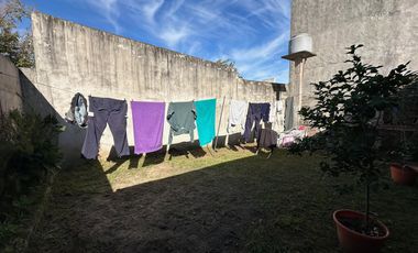 CASA EN JUAN LAPALMA CASI SAN JOSE