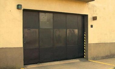 Edificio Comercial en venta - Cocheras - 348Mts2 - Quilmes
