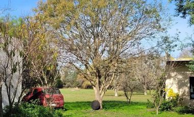 Quinta en venta - 2 Dormitorios 1 Baño - 10.000Mts2 - Lobos
