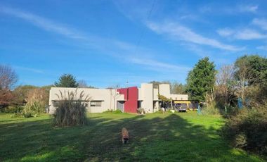 Quinta en venta - 2 Dormitorios 1 Baño - 10.000Mts2 - Lobos