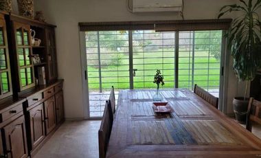 Quinta en venta - 2 Dormitorios 1 Baño - 10.000Mts2 - Lobos