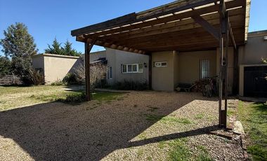 Casa - Venta - Barrio La Arbolada de Capilla - Exaltación de la Cruz