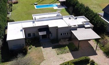 Casa - Venta - Barrio La Arbolada de Capilla - Exaltación de la Cruz