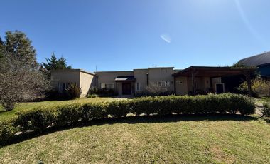 Casa - Venta - Barrio La Arbolada de Capilla - Exaltación de la Cruz