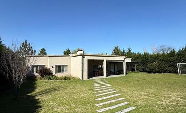 Casa - Venta - Barrio La Arbolada de Capilla - Exaltación de la Cruz