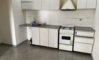Departamento de 2 ambientes con cochera!