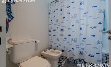 Casa con 3 dormitorios mas dependencia en venta / alquiler  en EL ENCUENTRO.