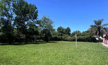 Casa en venta - 4 Dormitorios 2 Baños - Exaltación de la Cruz