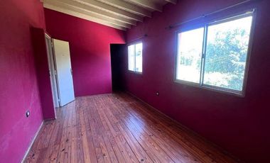 Casa en venta - 4 Dormitorios 2 Baños - Exaltación de la Cruz