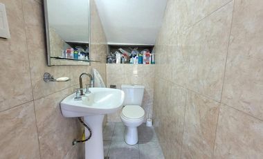 Casa en venta - 3 Dormitorios 3 Baños - Cochera - 600Mts2 - Villa Parque Sicardi, La Plata