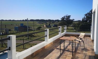 Casa en venta - 2 Dormitorios 2 Baños - Cochera - 375Mts2 - Playa Los Lobos, General Pueyrredón