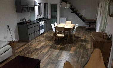 Casa en venta - 2 Dormitorios 2 Baños - Cochera - 375Mts2 - Playa Los Lobos, General Pueyrredón