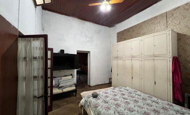 Doble lote a la venta en Bernal