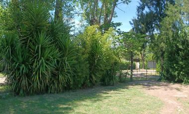 Quinta en venta - 3 Dormitorios 5 Baños - Cocheras - 1868Mts2 - La Fraternidad, General Rodríguez