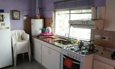 Casa en PH al Frente 3 dorm Cochera para 2 autos. L. de Zamora.