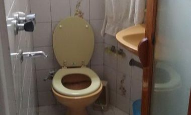 Casa en PH al Frente 3 dorm Cochera para 2 autos. L. de Zamora.