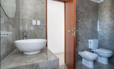 Departamento en venta - 2 Dormitorios 3 Baños - La Plata