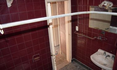 Casa venta Garin 3amb, fondo, jardín, terraza loza, 1 cuadra estación, zona oportunidad!