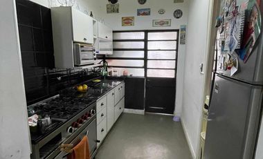 Casa en venta - 2 Dormitorios 1 Baño - 120Mts2 - Ciudadela