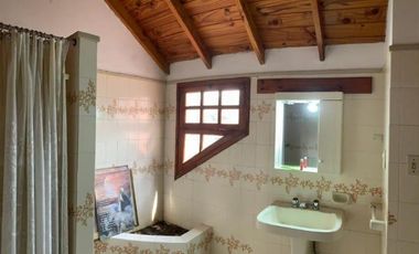 Casa en venta - 4 Dormitorios 4 Baños 2 Cocheras - 480Mts2 - Santa Teresita