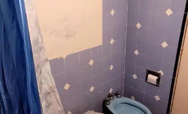 Casa en venta - 2 Dormitorios 1 Baño - Cochera - 600Mts2 - General Paz