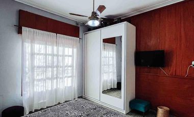 Casa en venta - 2 Dormitorios 1 Baño - Cocheras - 420Mts2 - Berisso