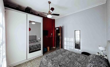 Casa en venta - 2 Dormitorios 1 Baño - Cocheras - 420Mts2 - Berisso