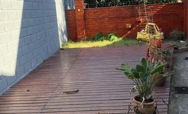 Casa en venta - 3 Dormitorios 2 Baños - Cochera - 450Mts2 - Plátanos, Berazategui