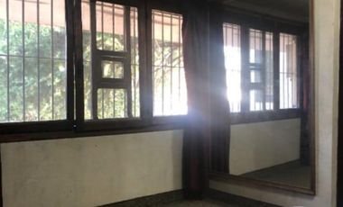 Casa en venta - 3 Dormitorios 2 Baños - Cochera - 450Mts2 - Plátanos, Berazategui