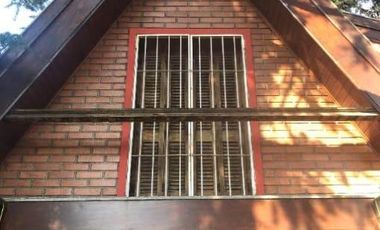 Casa en venta - 3 Dormitorios 2 Baños - Cochera - 450Mts2 - Plátanos, Berazategui