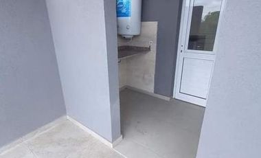 Departamento en venta - 1 Dormitorio 1 Baño - Cochera - 68Mts2 - Luis Guillón, Esteban Echeverria