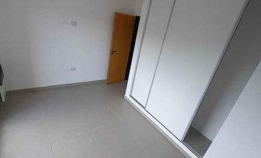 Departamento en venta - 1 Dormitorio 1 Baño - Cochera - 68Mts2 - Luis Guillón, Esteban Echeverria