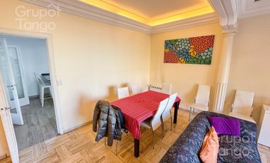 Venta CASA seis ambientes Villa Urquiza Balcón Terraza Frente Quincho Apto Crédito