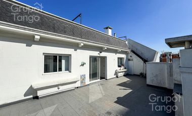 Venta CASA seis ambientes Villa Urquiza Balcón Terraza Frente Quincho Apto Crédito