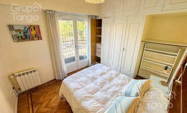 Venta CASA seis ambientes Villa Urquiza Balcón Terraza Frente Quincho Apto Crédito