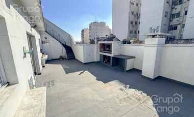 Venta CASA seis ambientes Villa Urquiza Balcón Terraza Frente Quincho Apto Crédito