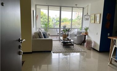 APARTAMENTO EN EL OESTE DE CALI