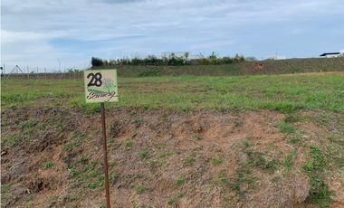 Se vende Lote Campestre Vía Cerritos-La Virginia