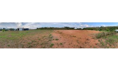 Se vende Lote Campestre Vía Cerritos-La Virginia