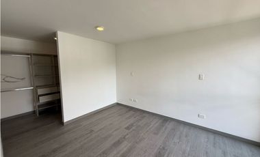 Se Arrienda Apartamento - Avenida Centenario