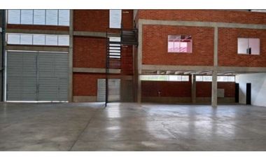 BODEGA EN ARRIENDO EN GIRARDOTA.
