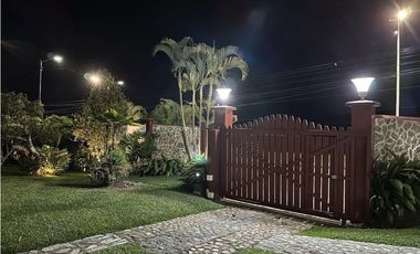VENTA EXCLUSIVO HOTEL URBANO-RURAL  . rea total: 6.400 m²