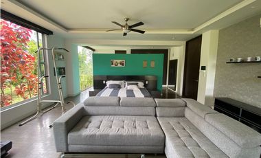 VENTA EXCLUSIVO HOTEL URBANO-RURAL  . rea total: 6.400 m²