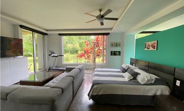 VENTA EXCLUSIVO HOTEL URBANO-RURAL  . rea total: 6.400 m²