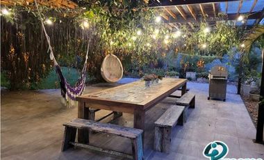 FINCA VACACIONAL DE 4 HABITACIONES, IDEAL PARA 14 PERSONAS, CERRITOS