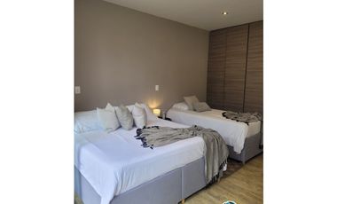 FINCA VACACIONAL DE 4 HABITACIONES, IDEAL PARA 14 PERSONAS, CERRITOS