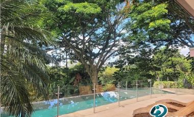 FINCA VACACIONAL DE 4 HABITACIONES, IDEAL PARA 14 PERSONAS, CERRITOS